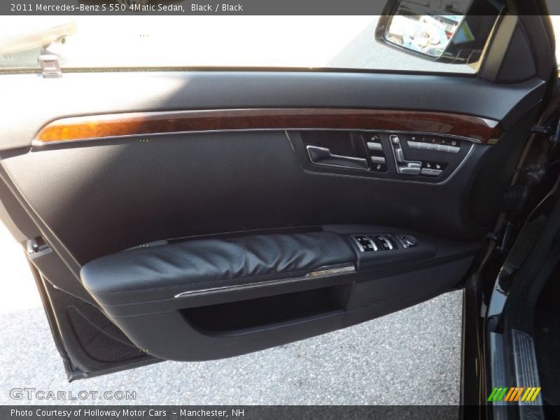 Black / Black 2011 Mercedes-Benz S 550 4Matic Sedan