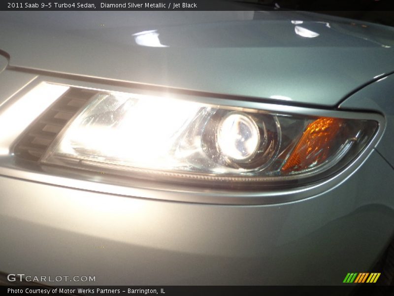 Diamond Silver Metallic / Jet Black 2011 Saab 9-5 Turbo4 Sedan