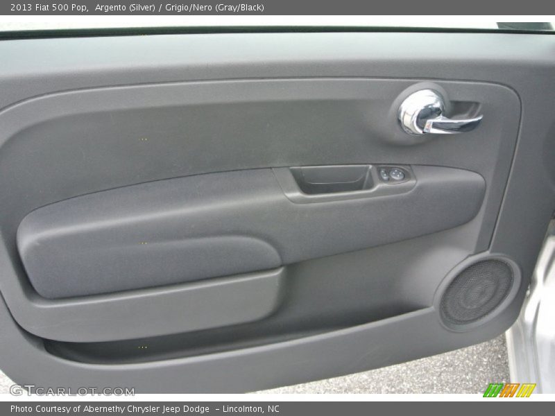 Argento (Silver) / Grigio/Nero (Gray/Black) 2013 Fiat 500 Pop