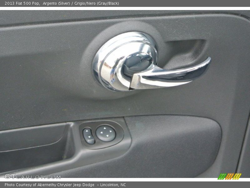 Argento (Silver) / Grigio/Nero (Gray/Black) 2013 Fiat 500 Pop