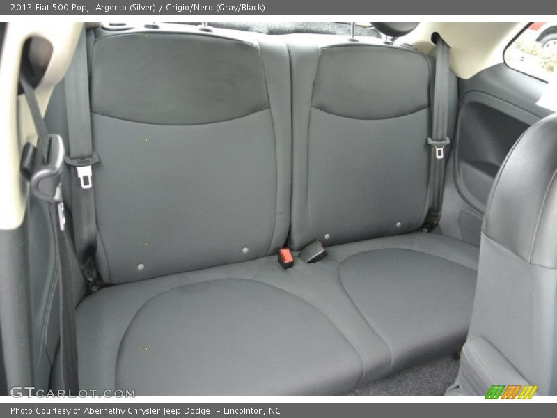 Argento (Silver) / Grigio/Nero (Gray/Black) 2013 Fiat 500 Pop