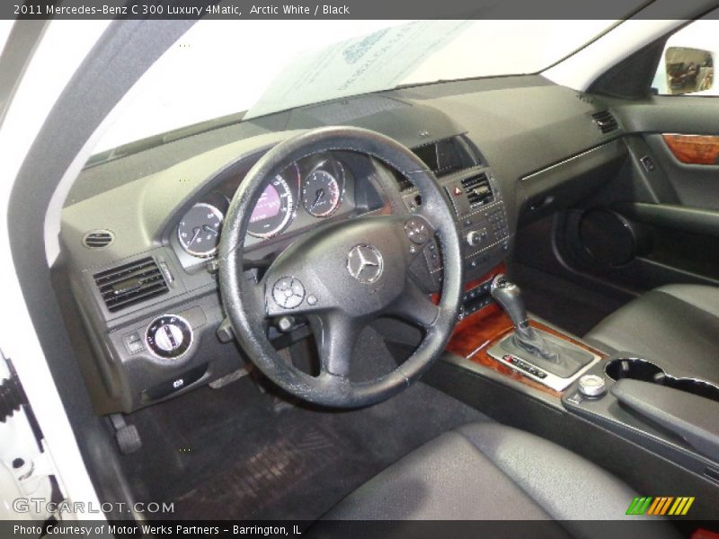 Arctic White / Black 2011 Mercedes-Benz C 300 Luxury 4Matic