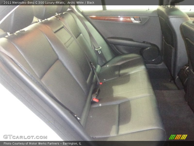 Arctic White / Black 2011 Mercedes-Benz C 300 Luxury 4Matic