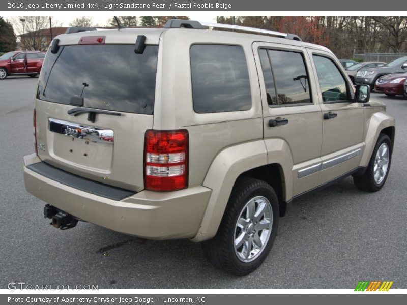 Light Sandstone Pearl / Pastel Pebble Beige 2010 Jeep Liberty Limited 4x4