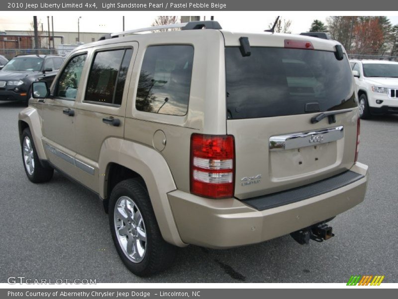 Light Sandstone Pearl / Pastel Pebble Beige 2010 Jeep Liberty Limited 4x4