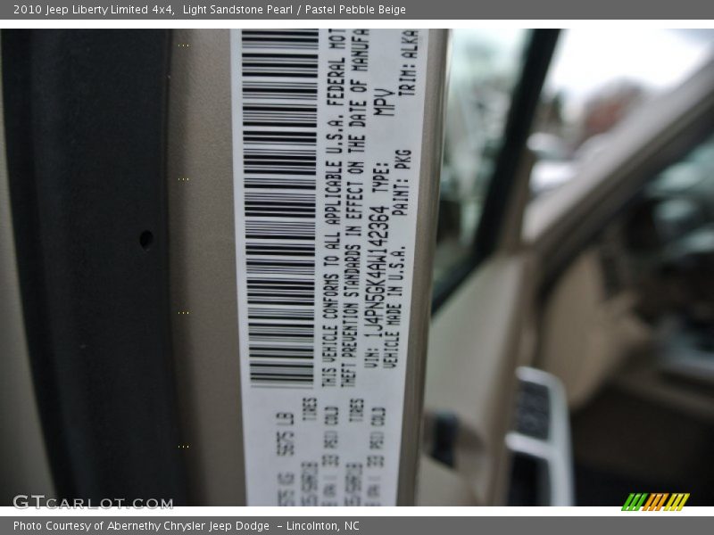 Light Sandstone Pearl / Pastel Pebble Beige 2010 Jeep Liberty Limited 4x4