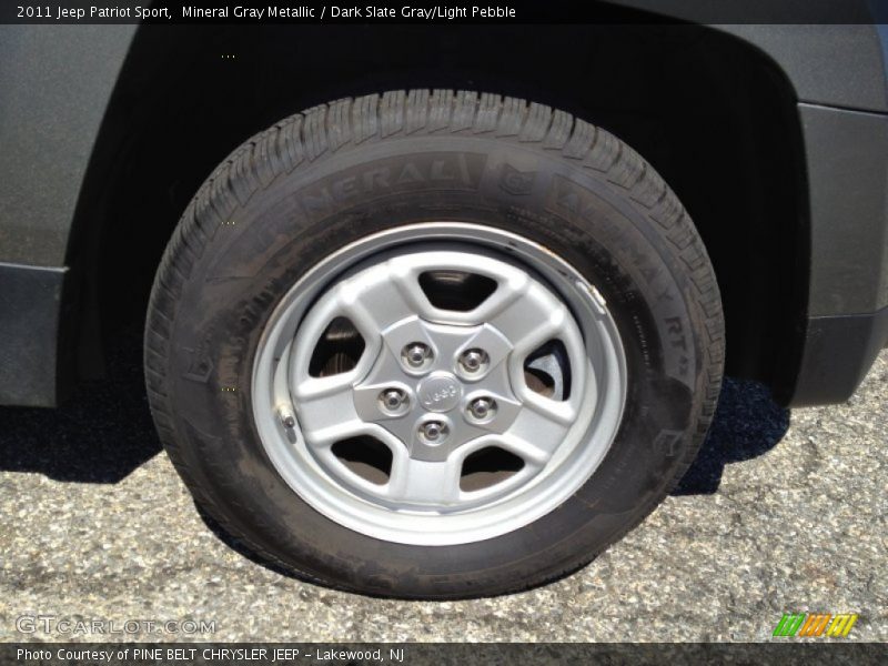 Mineral Gray Metallic / Dark Slate Gray/Light Pebble 2011 Jeep Patriot Sport