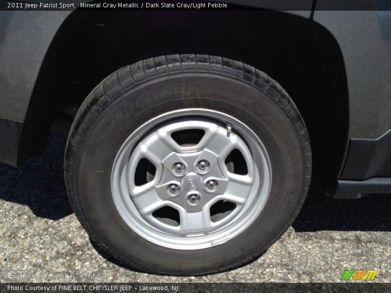 Mineral Gray Metallic / Dark Slate Gray/Light Pebble 2011 Jeep Patriot Sport