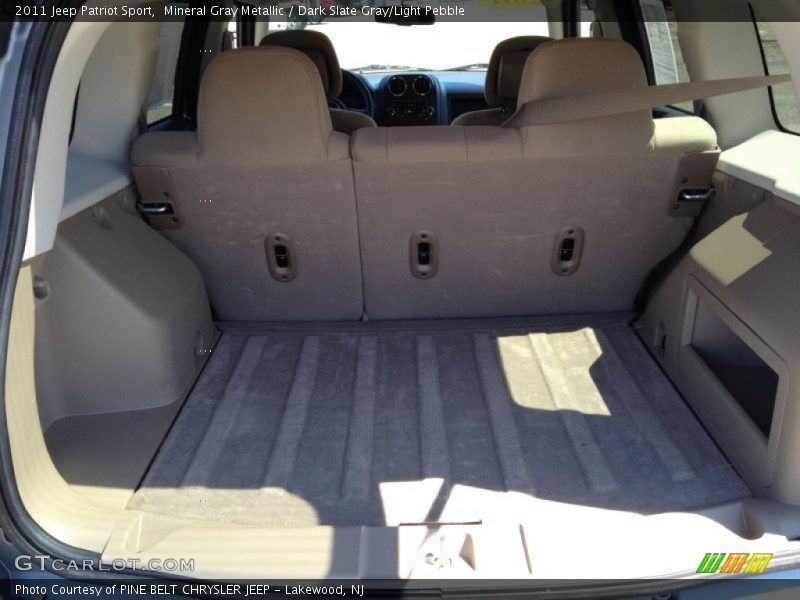 Mineral Gray Metallic / Dark Slate Gray/Light Pebble 2011 Jeep Patriot Sport