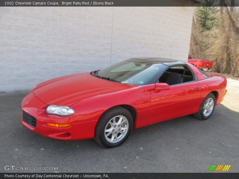 Front 3/4 View of 2002 Camaro Coupe