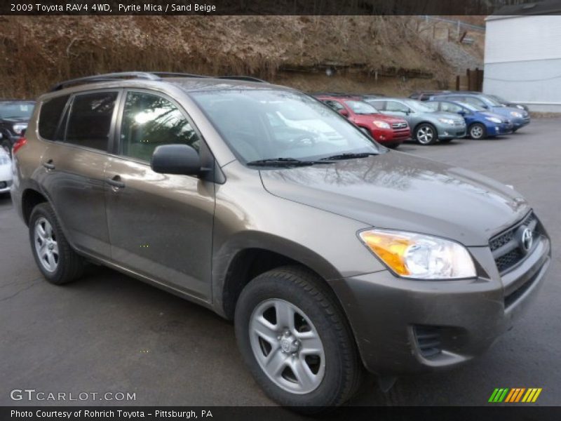 Front 3/4 View of 2009 RAV4 4WD