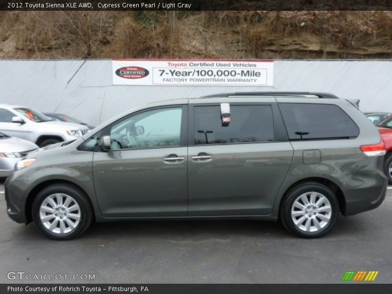 Cypress Green Pearl / Light Gray 2012 Toyota Sienna XLE AWD