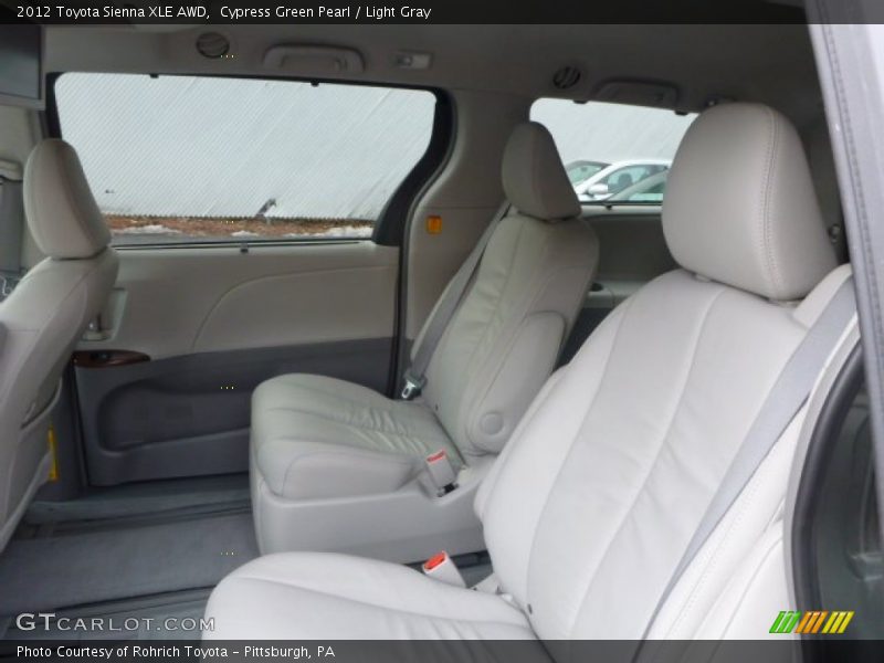 Cypress Green Pearl / Light Gray 2012 Toyota Sienna XLE AWD