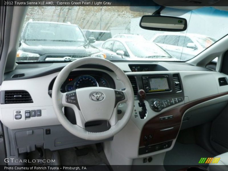 Cypress Green Pearl / Light Gray 2012 Toyota Sienna XLE AWD