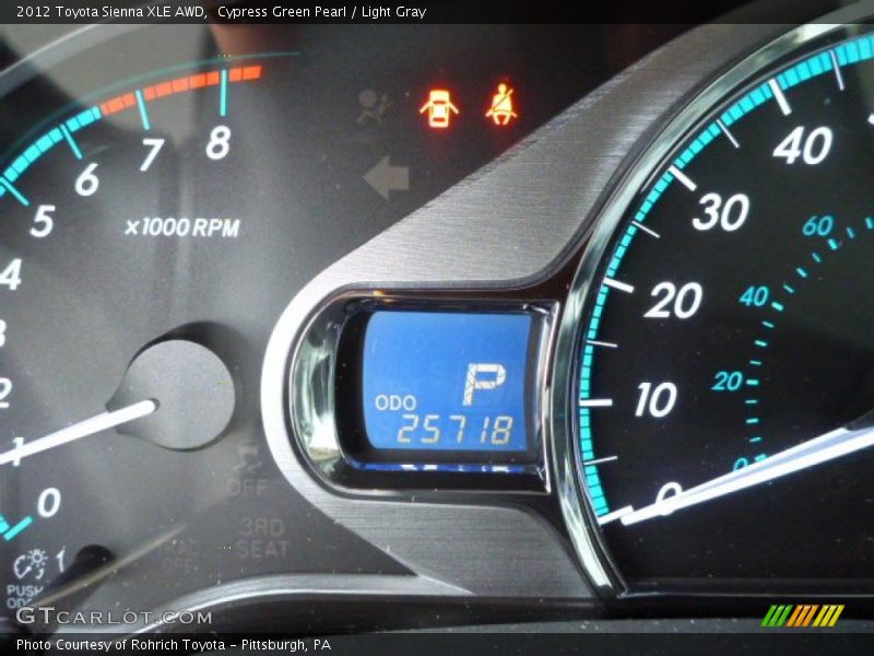 Cypress Green Pearl / Light Gray 2012 Toyota Sienna XLE AWD