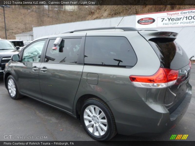 Cypress Green Pearl / Light Gray 2012 Toyota Sienna XLE AWD