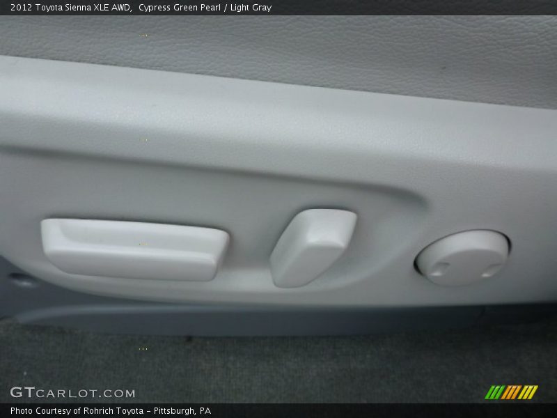 Cypress Green Pearl / Light Gray 2012 Toyota Sienna XLE AWD