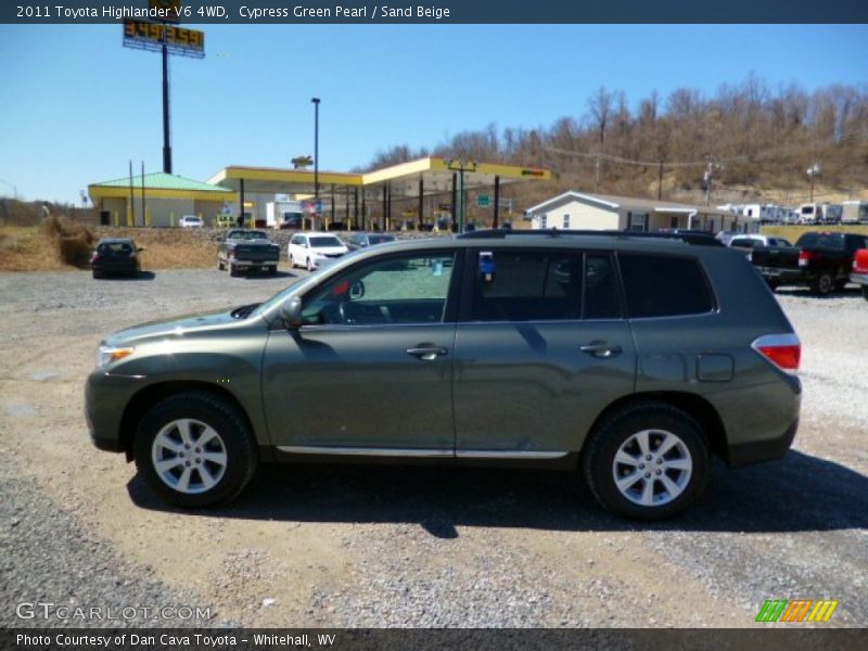 Cypress Green Pearl / Sand Beige 2011 Toyota Highlander V6 4WD