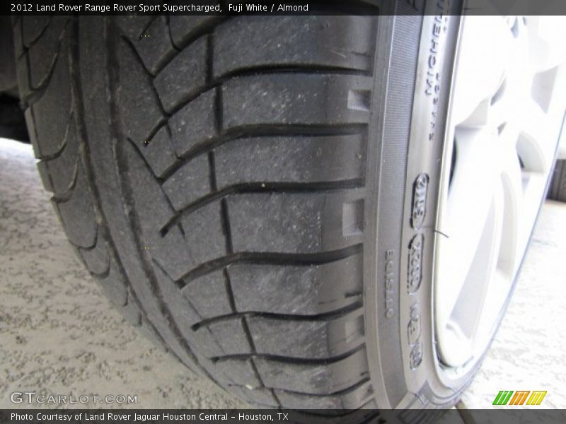 Fuji White / Almond 2012 Land Rover Range Rover Sport Supercharged
