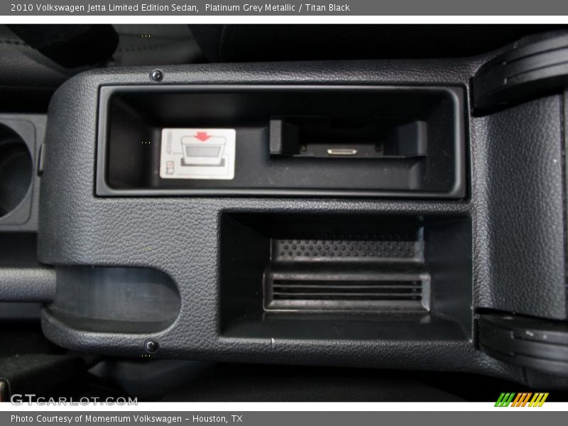Platinum Grey Metallic / Titan Black 2010 Volkswagen Jetta Limited Edition Sedan