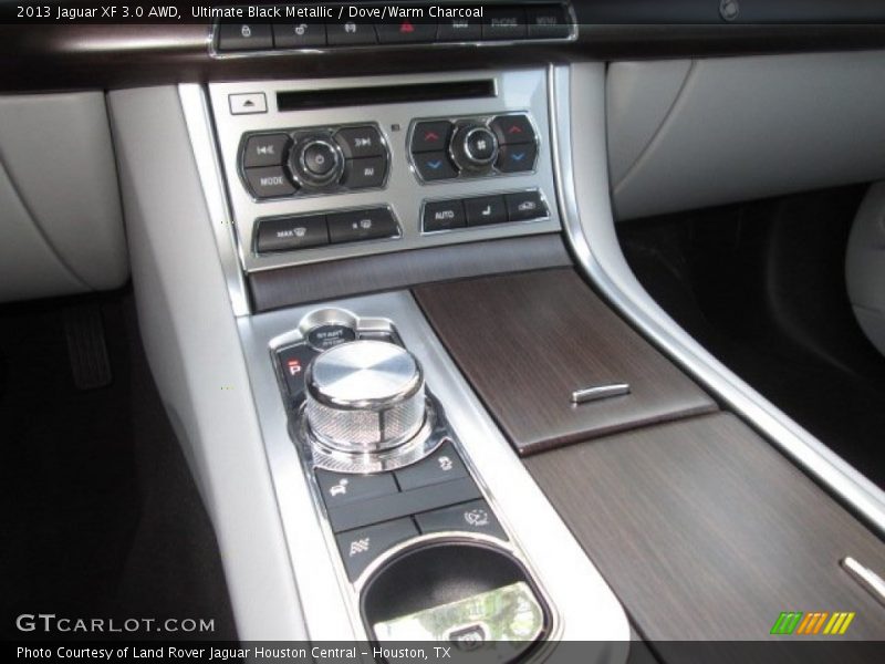 Ultimate Black Metallic / Dove/Warm Charcoal 2013 Jaguar XF 3.0 AWD