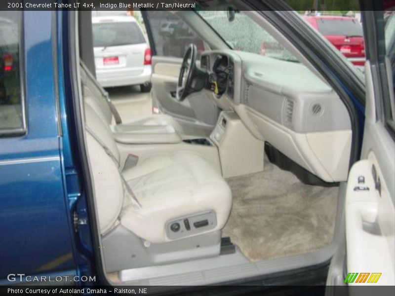 Indigo Blue Metallic / Tan/Neutral 2001 Chevrolet Tahoe LT 4x4