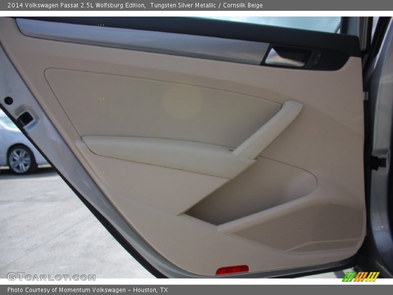 Tungsten Silver Metallic / Cornsilk Beige 2014 Volkswagen Passat 2.5L Wolfsburg Edition