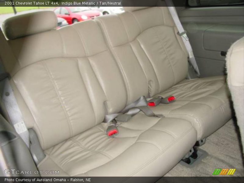 Indigo Blue Metallic / Tan/Neutral 2001 Chevrolet Tahoe LT 4x4