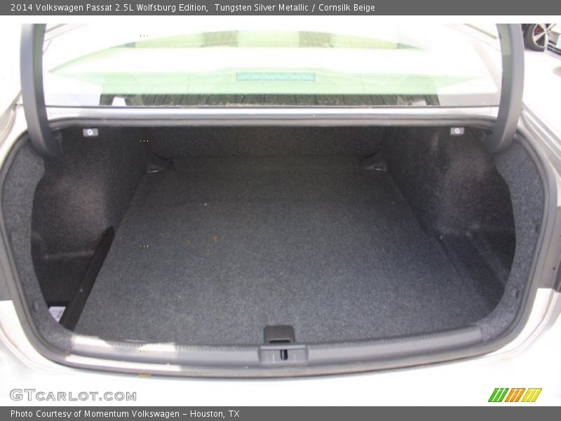 Tungsten Silver Metallic / Cornsilk Beige 2014 Volkswagen Passat 2.5L Wolfsburg Edition