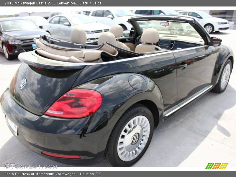 Black / Beige 2013 Volkswagen Beetle 2.5L Convertible