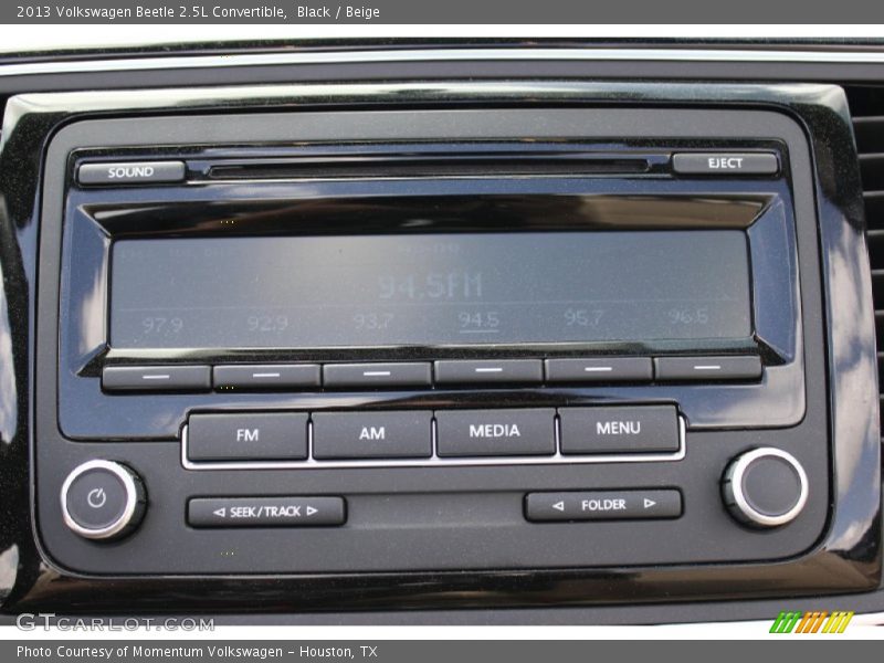 Black / Beige 2013 Volkswagen Beetle 2.5L Convertible