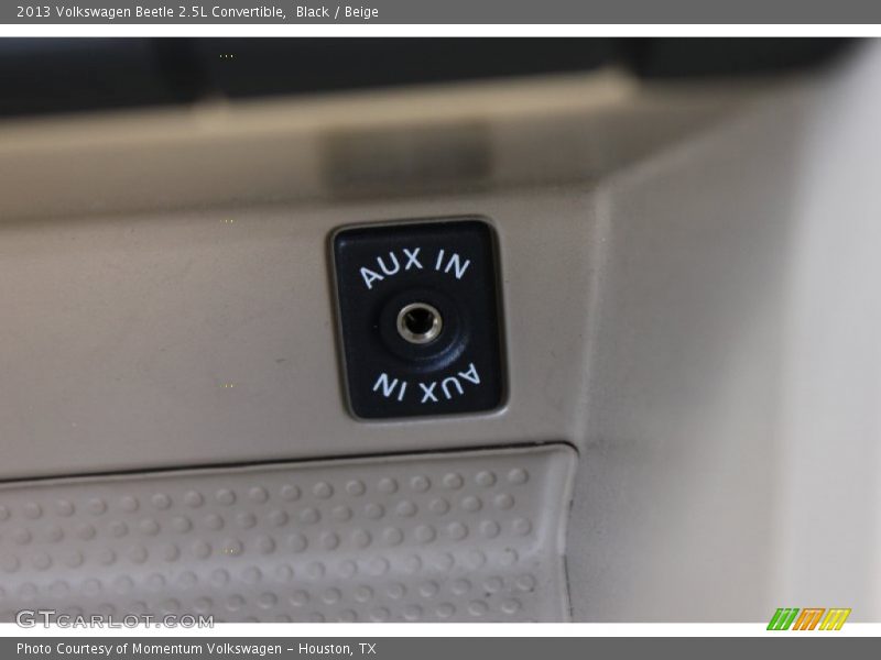 Black / Beige 2013 Volkswagen Beetle 2.5L Convertible
