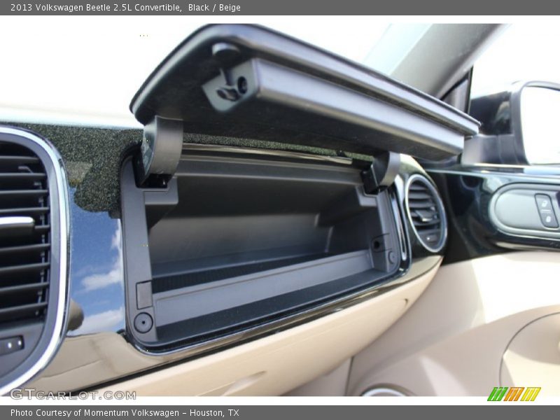 Black / Beige 2013 Volkswagen Beetle 2.5L Convertible