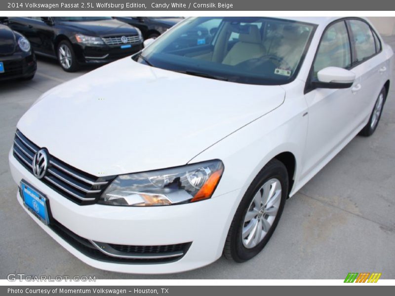 Candy White / Cornsilk Beige 2014 Volkswagen Passat 2.5L Wolfsburg Edition