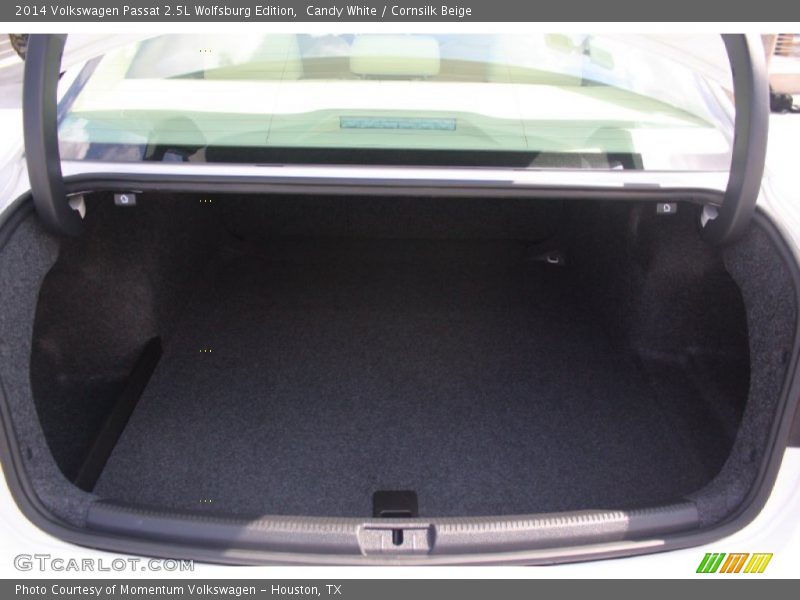 Candy White / Cornsilk Beige 2014 Volkswagen Passat 2.5L Wolfsburg Edition