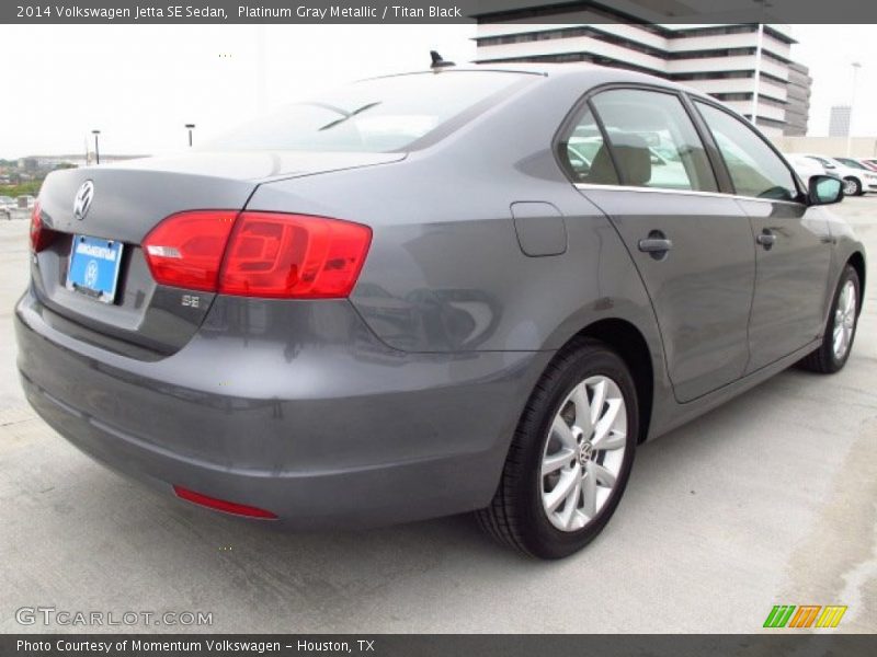 Platinum Gray Metallic / Titan Black 2014 Volkswagen Jetta SE Sedan