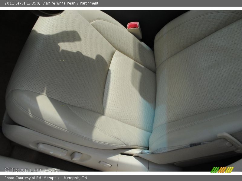 Starfire White Pearl / Parchment 2011 Lexus ES 350