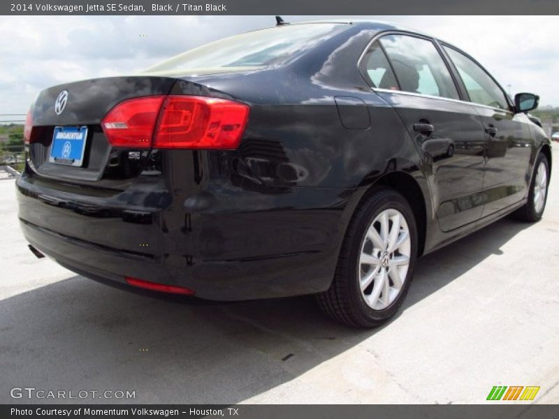 Black / Titan Black 2014 Volkswagen Jetta SE Sedan