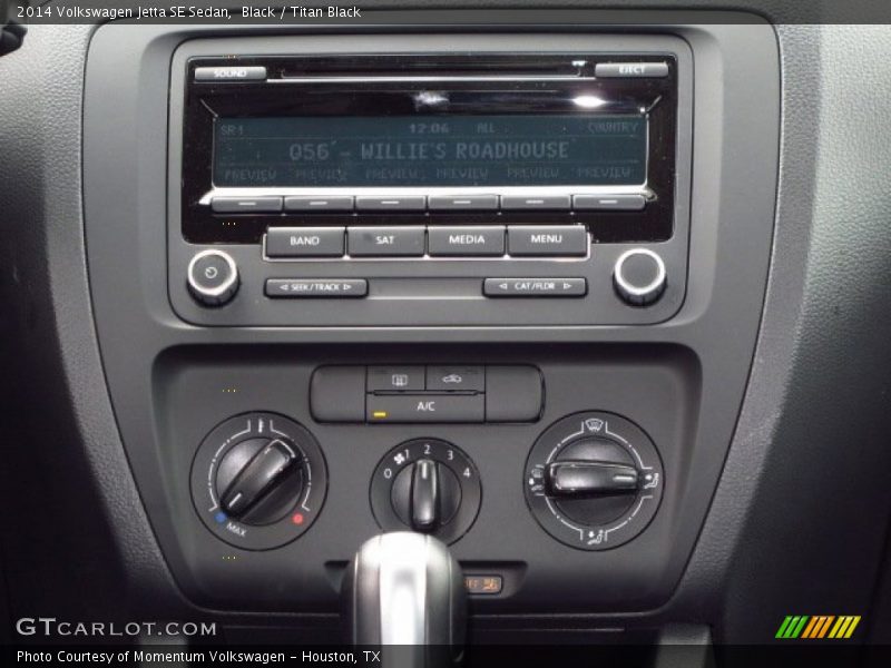 Black / Titan Black 2014 Volkswagen Jetta SE Sedan