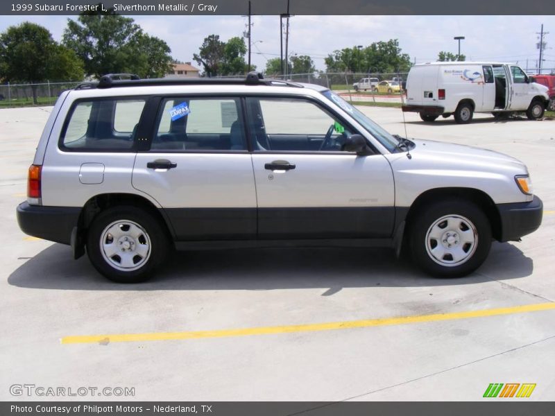 Silverthorn Metallic / Gray 1999 Subaru Forester L