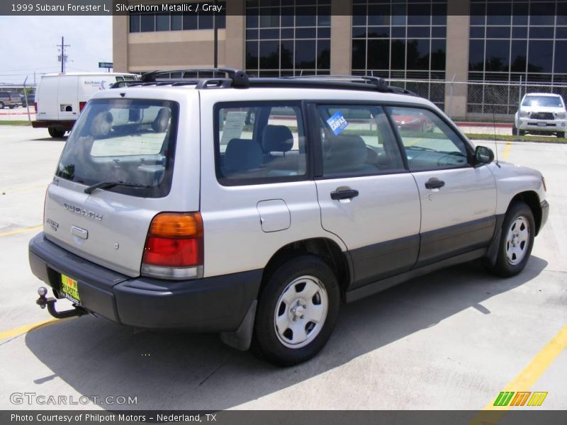 Silverthorn Metallic / Gray 1999 Subaru Forester L