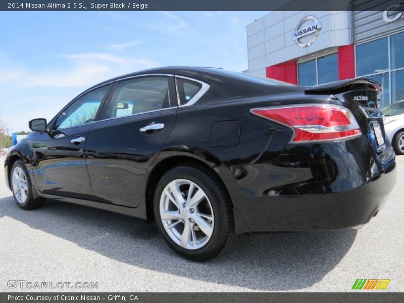 Super Black / Beige 2014 Nissan Altima 2.5 SL