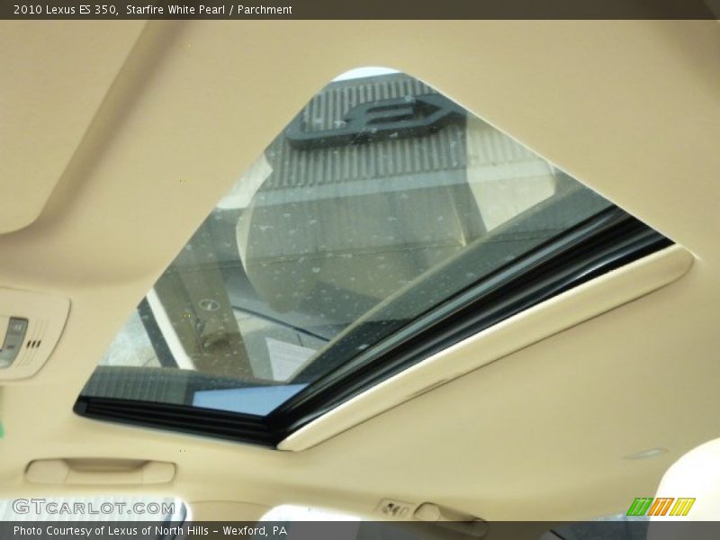 Starfire White Pearl / Parchment 2010 Lexus ES 350