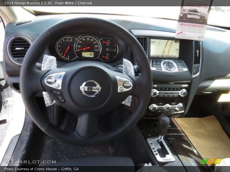 Pearl White / Charcoal 2014 Nissan Maxima 3.5 SV