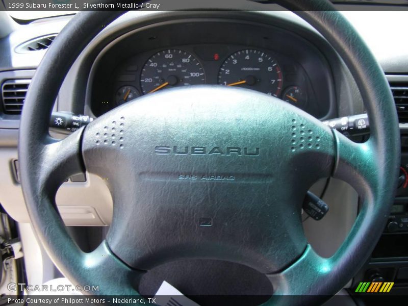 Silverthorn Metallic / Gray 1999 Subaru Forester L