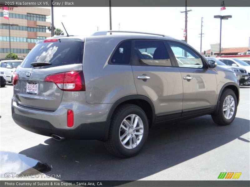 Gray / Black 2015 Kia Sorento LX V6