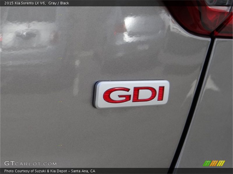 Gray / Black 2015 Kia Sorento LX V6