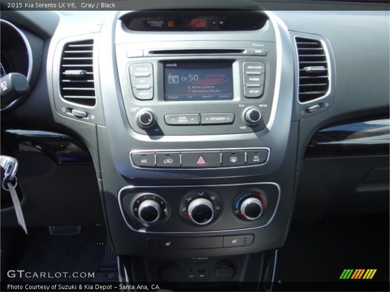 Gray / Black 2015 Kia Sorento LX V6