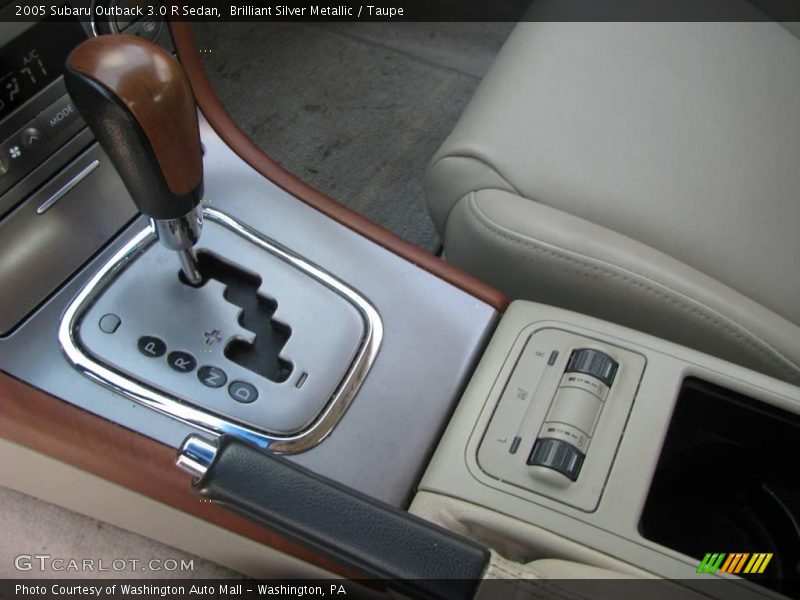 Brilliant Silver Metallic / Taupe 2005 Subaru Outback 3.0 R Sedan