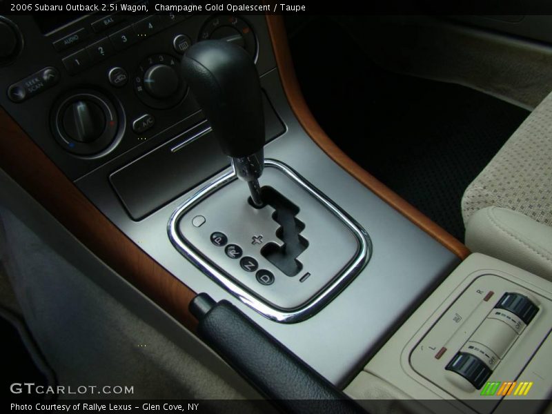 Champagne Gold Opalescent / Taupe 2006 Subaru Outback 2.5i Wagon